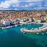 In Cista Velika With Wifi Holiday home Velika Cista (Sibenik-Knin)