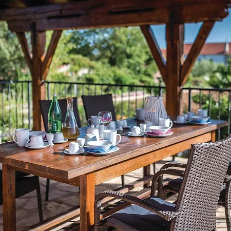 In Cista Velika With Wifi Holiday home