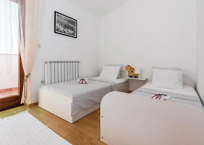 Vakantiehuis In Cista Velika With Wifi Velika Cista (Sibenik-Knin)